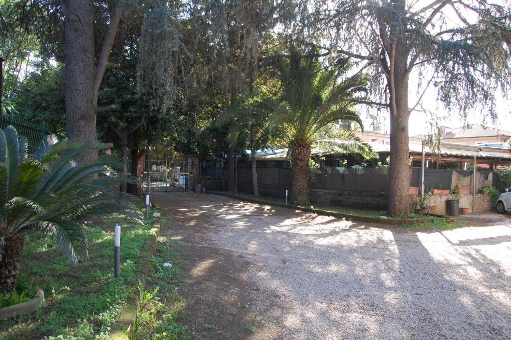 Relais Domus Elettra Affittacamere *