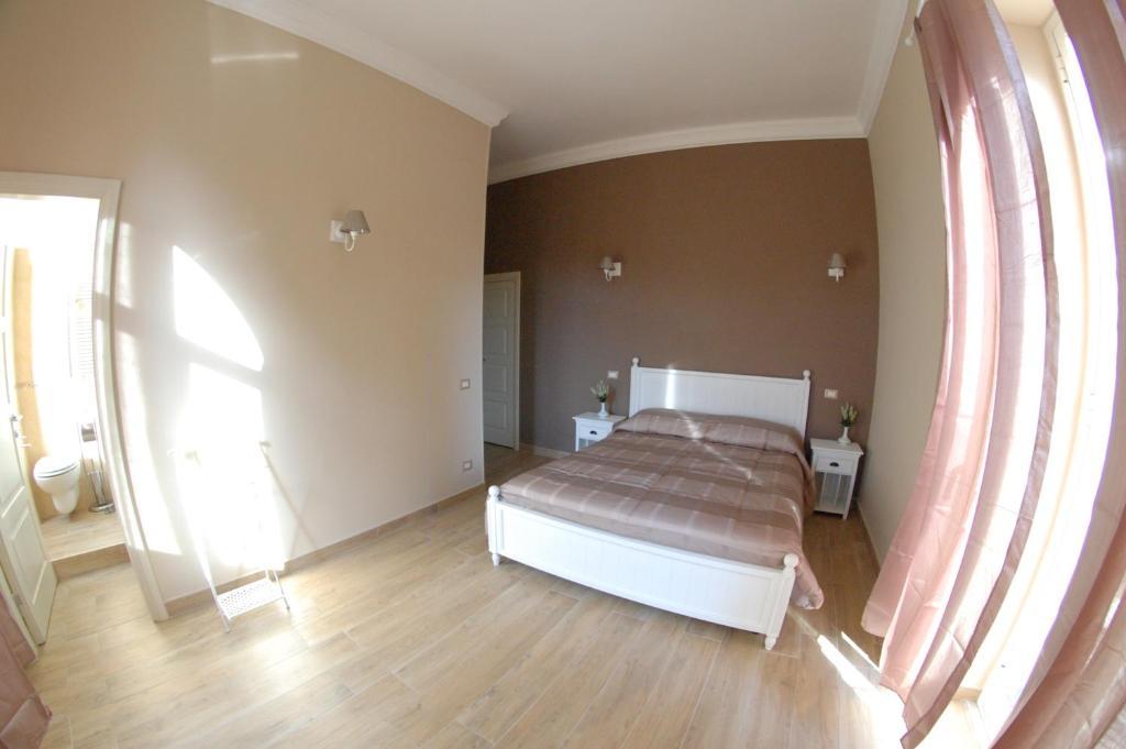 Relais Domus Elettra Affittacamere *